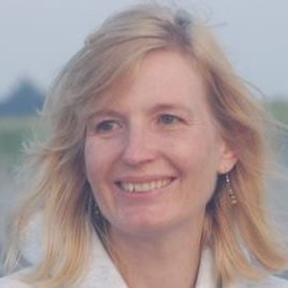Meet your Posher, Christine - Picture 1 of 1